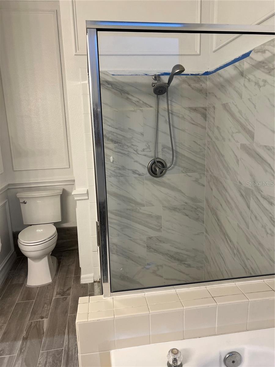 Image 14 of 18 For 27452 Sky Lake Circle