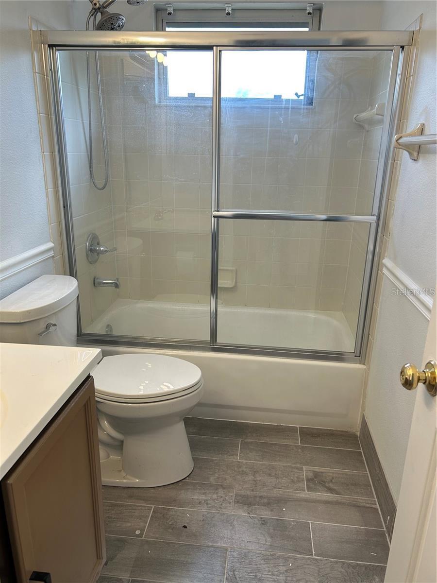 Image 15 of 18 For 27452 Sky Lake Circle