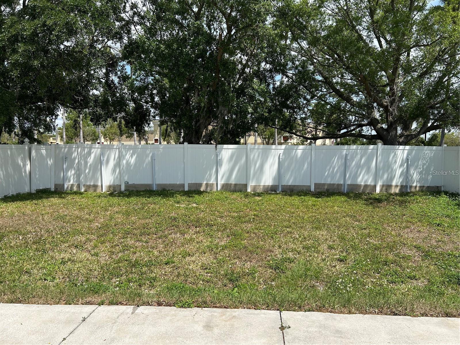 Image 18 of 18 For 27452 Sky Lake Circle