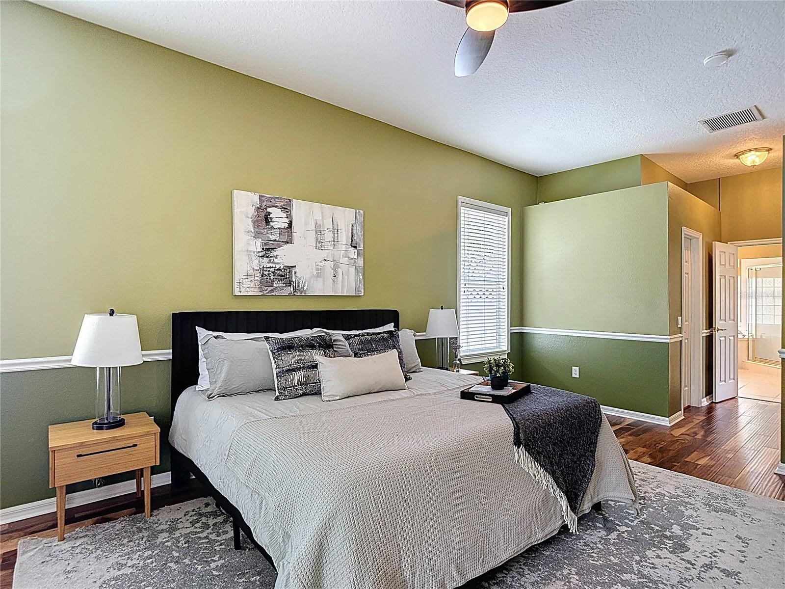 Listing photo id 26 for 5106 Ashcrest Court