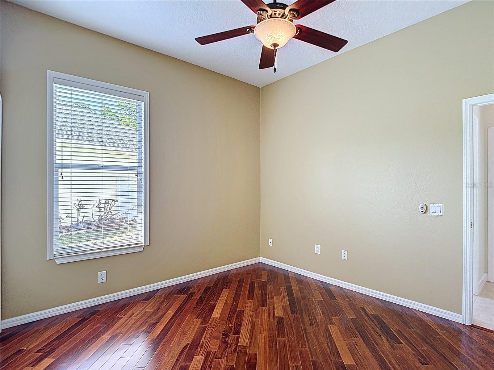 Listing photo id 38 for 5106 Ashcrest Court