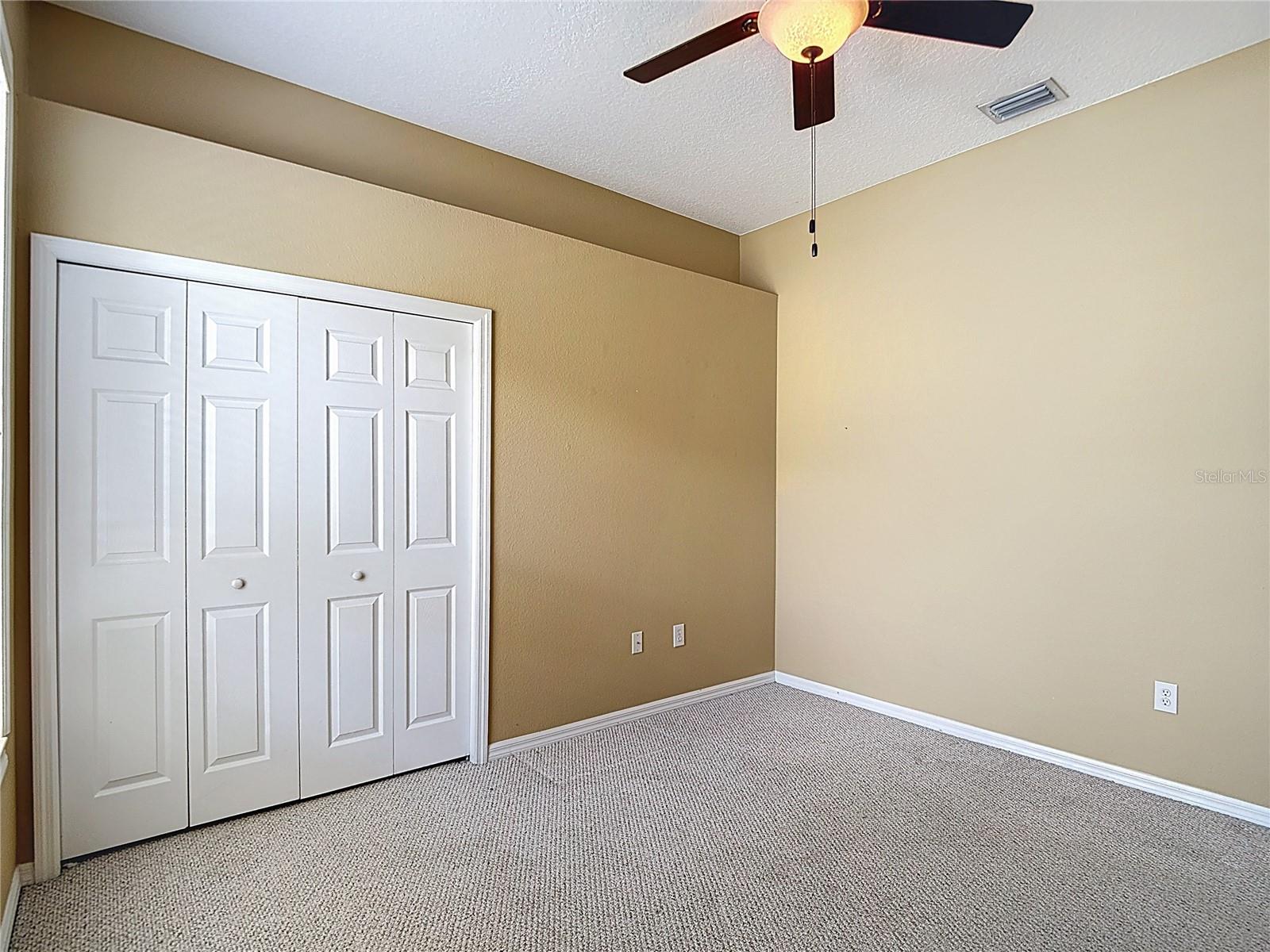 Listing photo id 40 for 5106 Ashcrest Court