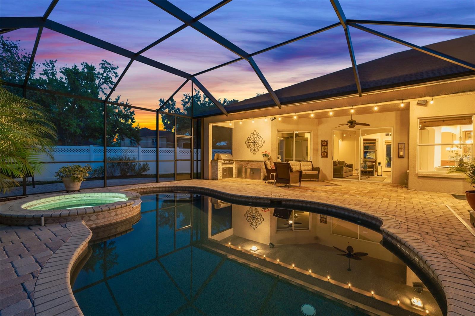 Listing photo id 44 for 5106 Ashcrest Court