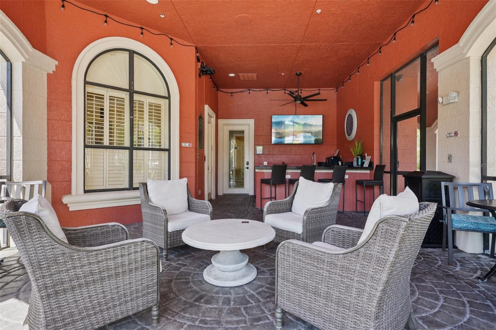 Image 29 of 41 For 2713 Via Murano  233