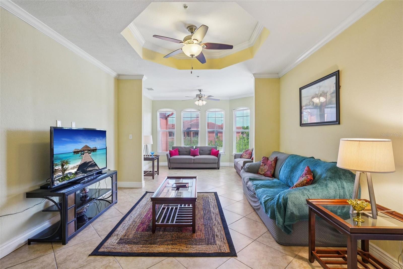 Image 3 of 41 For 2713 Via Murano  233