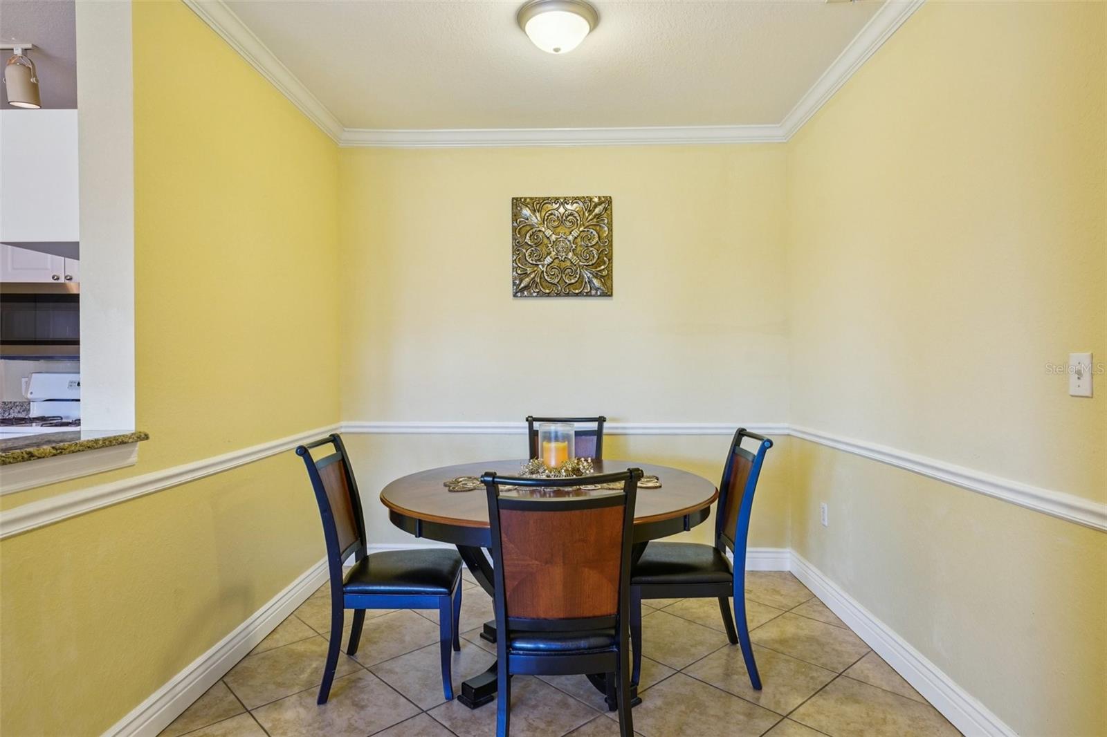 Image 5 of 41 For 2713 Via Murano  233