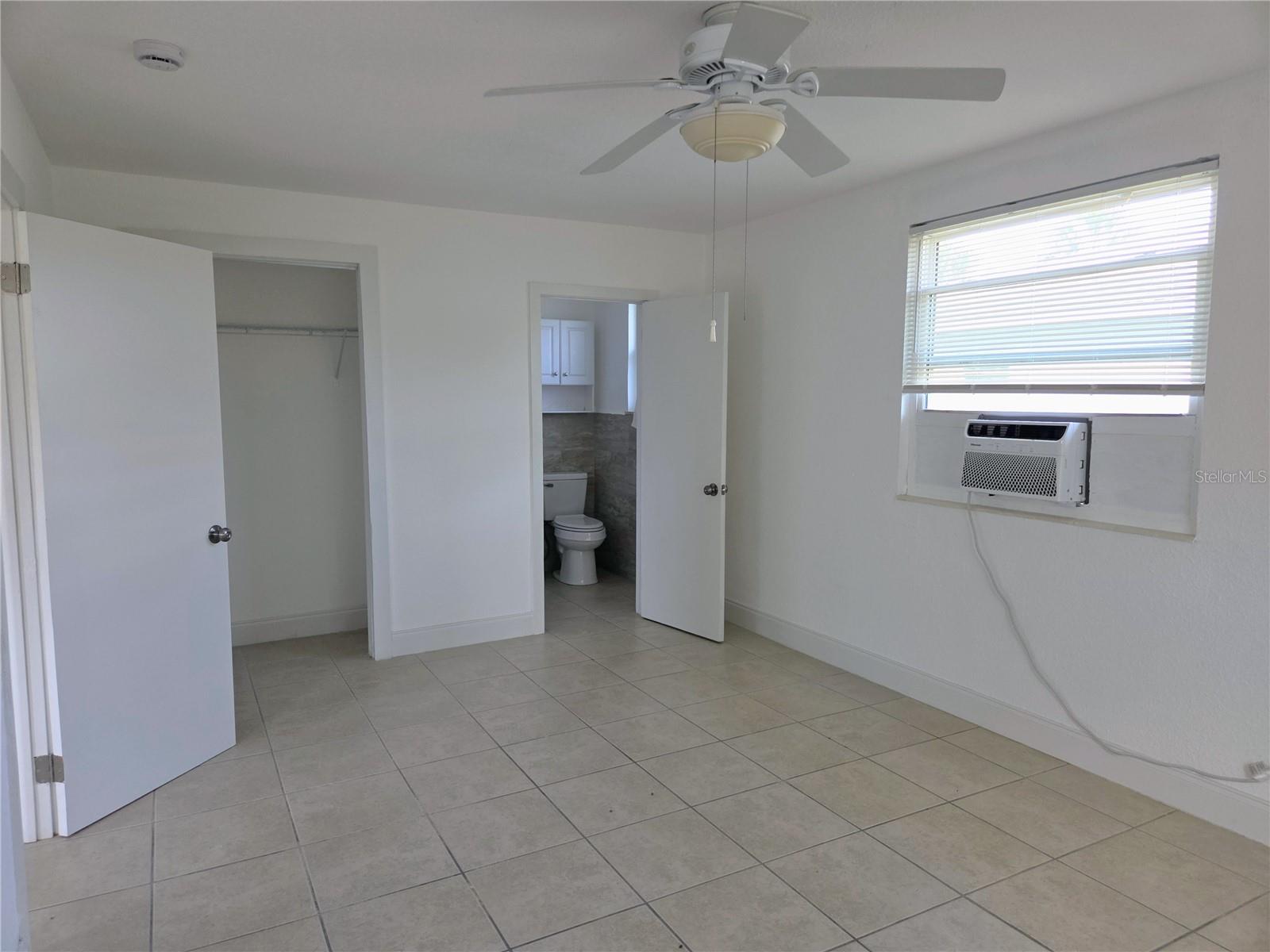 Image 11 of 18 For 6931 Hibiscus Avenue S 1a