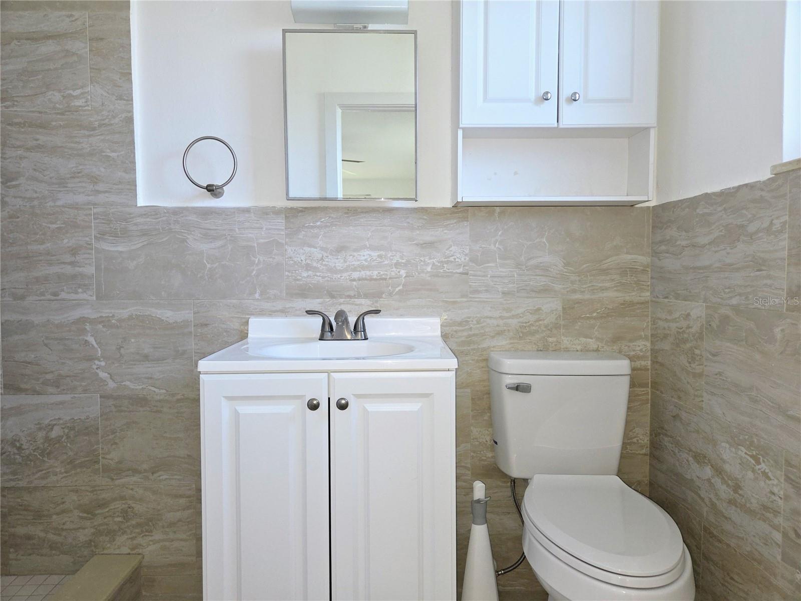 Image 14 of 18 For 6931 Hibiscus Avenue S 1a