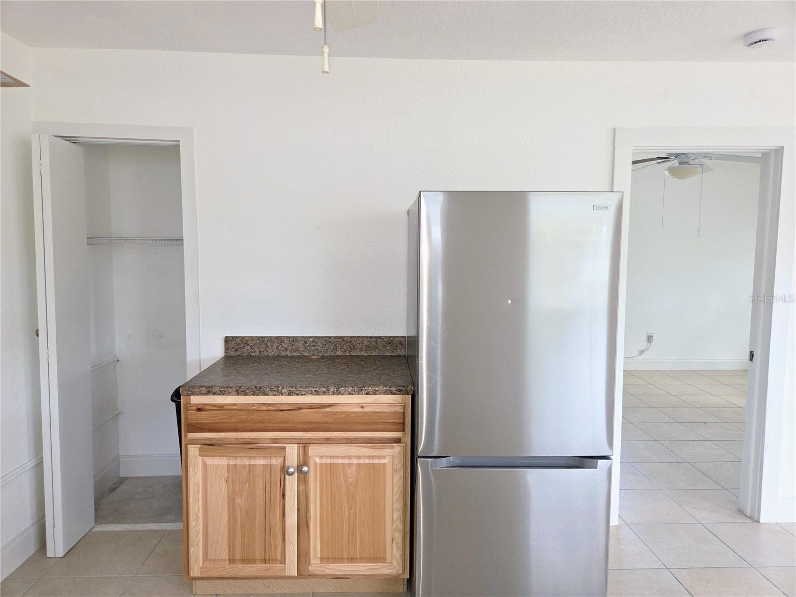 Image 8 of 18 For 6931 Hibiscus Avenue S 1a