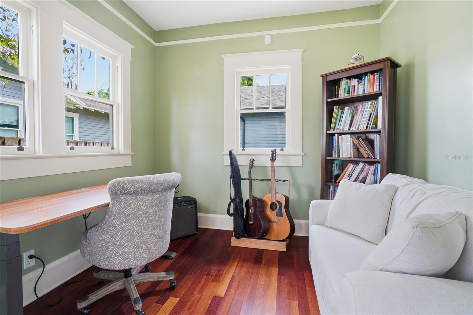 Image 19 of 65 For 2116 Watrous Avenue