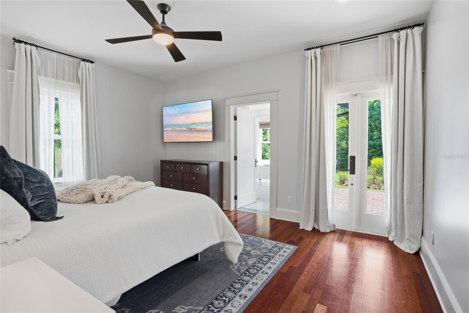 Image 31 of 65 For 2116 Watrous Avenue