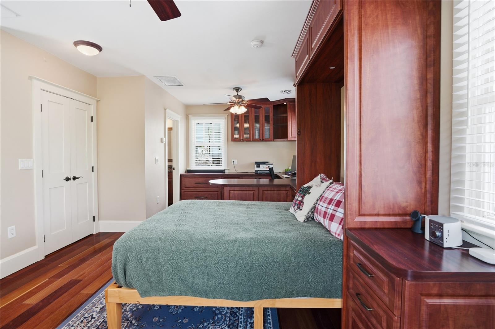 Image 46 of 65 For 2116 Watrous Avenue