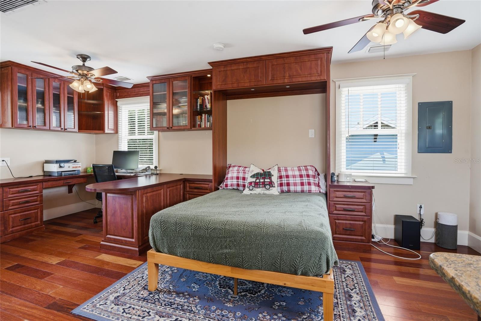 Image 9 of 65 For 2116 Watrous Avenue