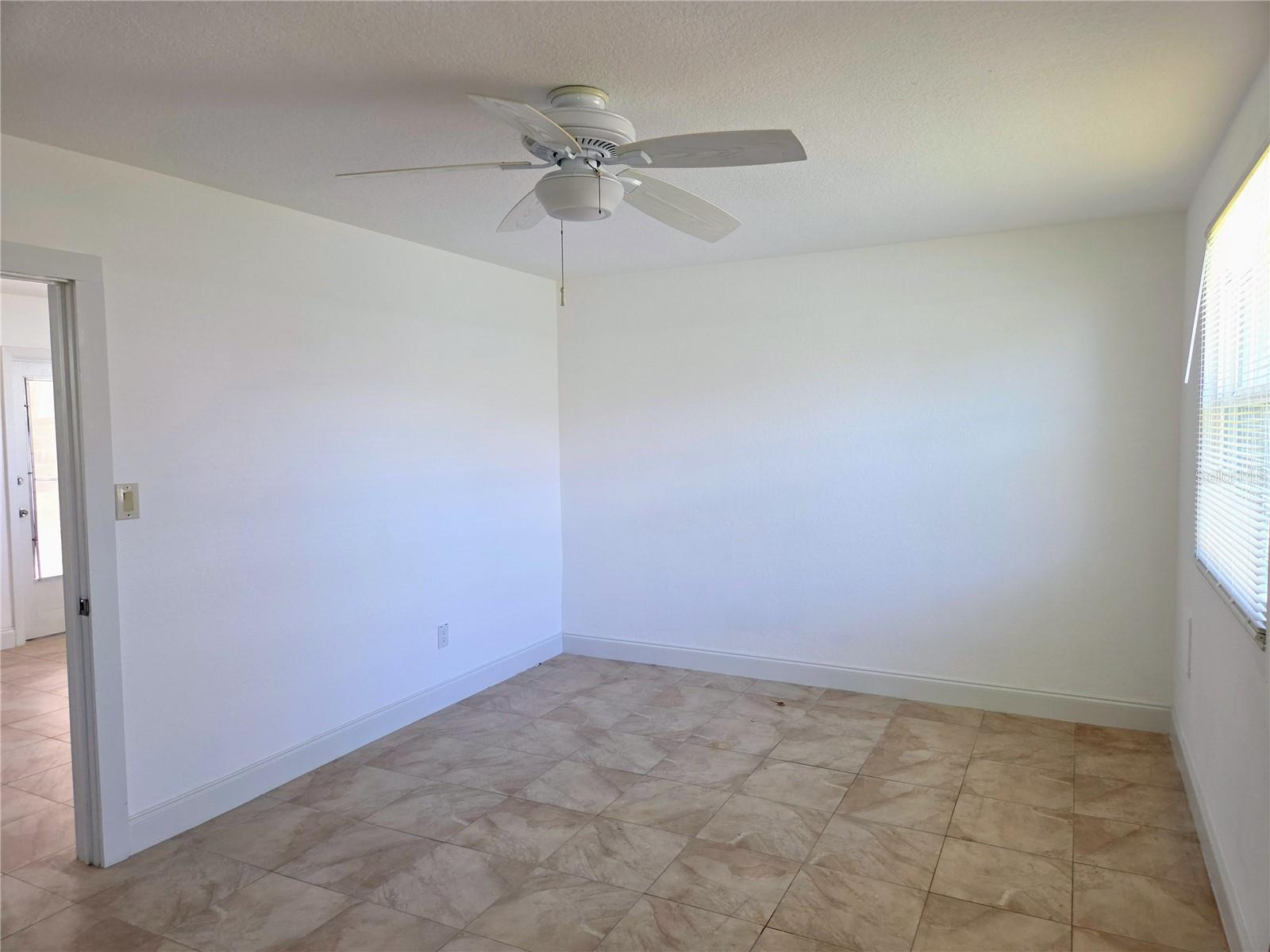 Image 11 of 18 For 6931 Hibiscus Avenue S 2b