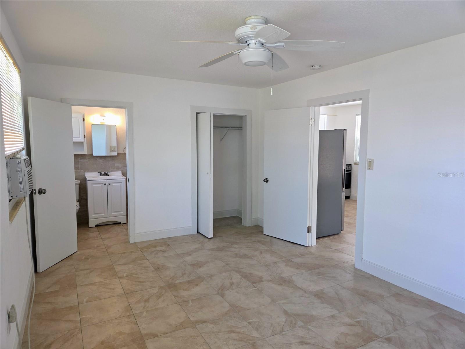 Image 12 of 18 For 6931 Hibiscus Avenue S 2b