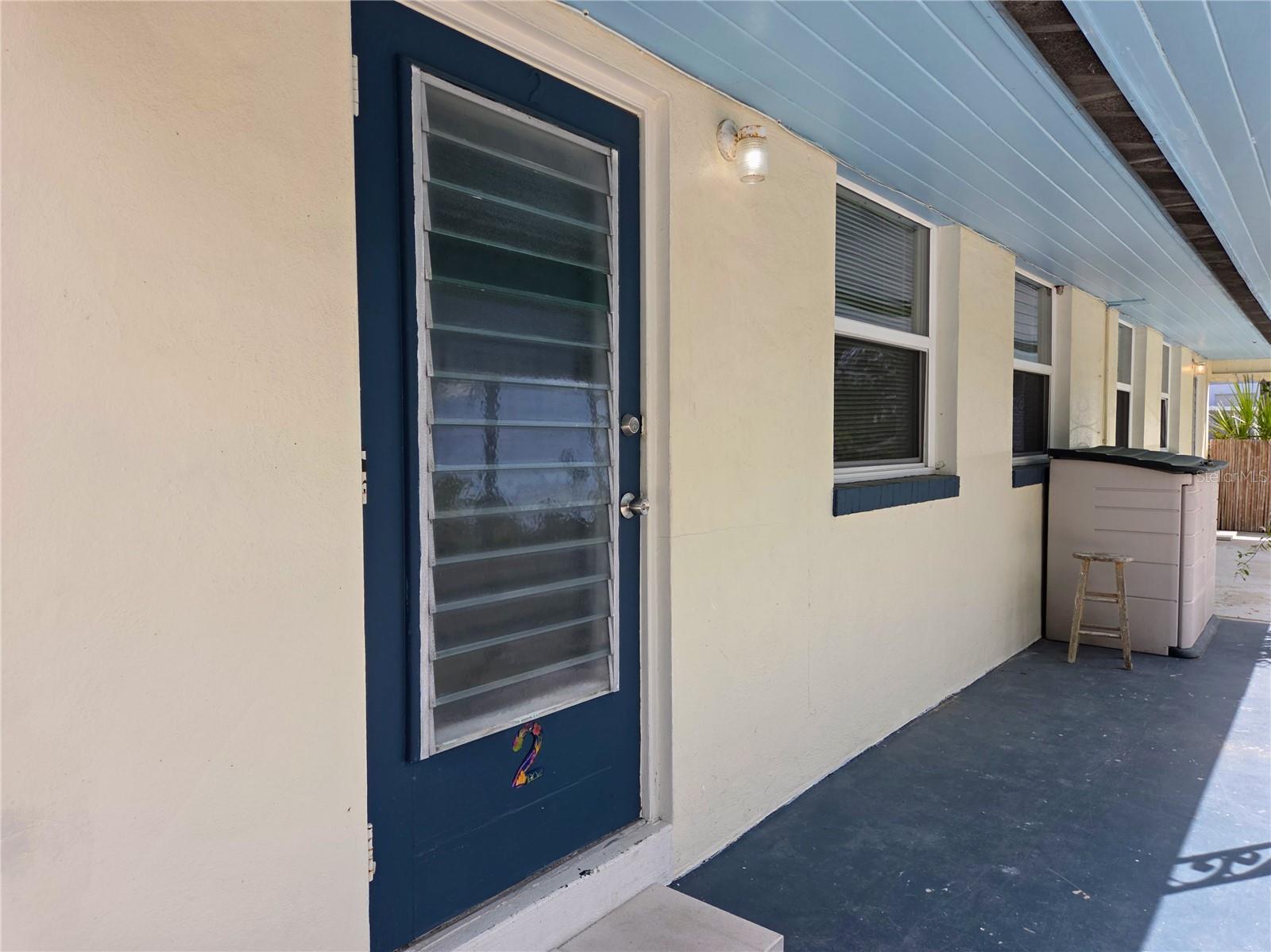 Image 3 of 18 For 6931 Hibiscus Avenue S 2b