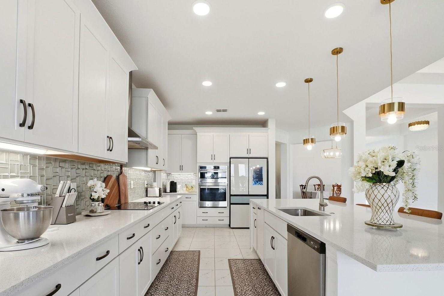 Image 13 of 49 For 7073 Graybrook Drive