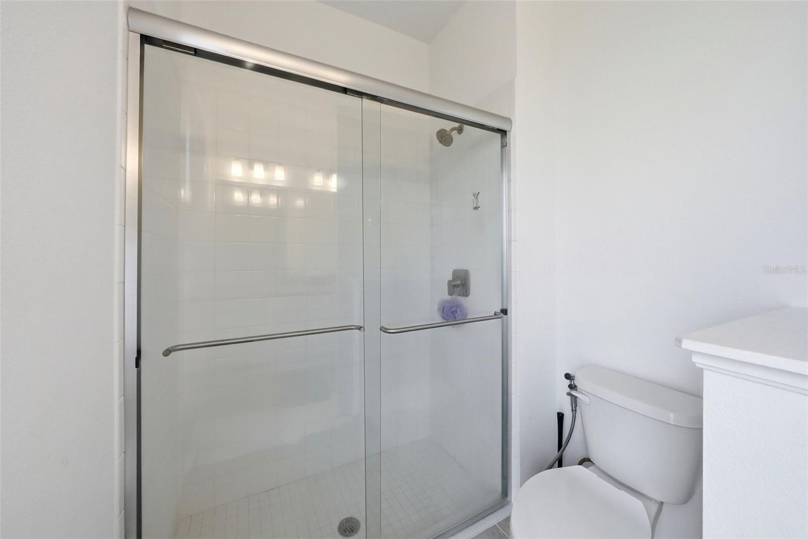 Image 28 of 49 For 7073 Graybrook Drive