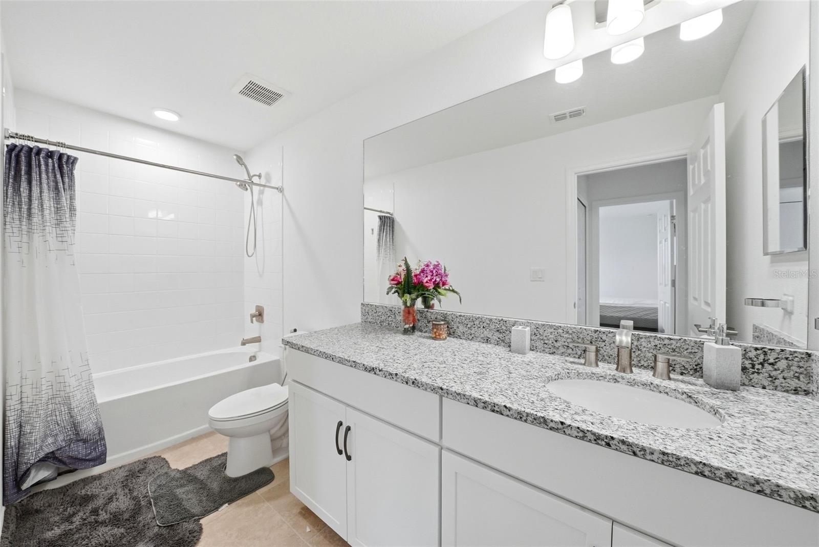 Image 30 of 49 For 7073 Graybrook Drive