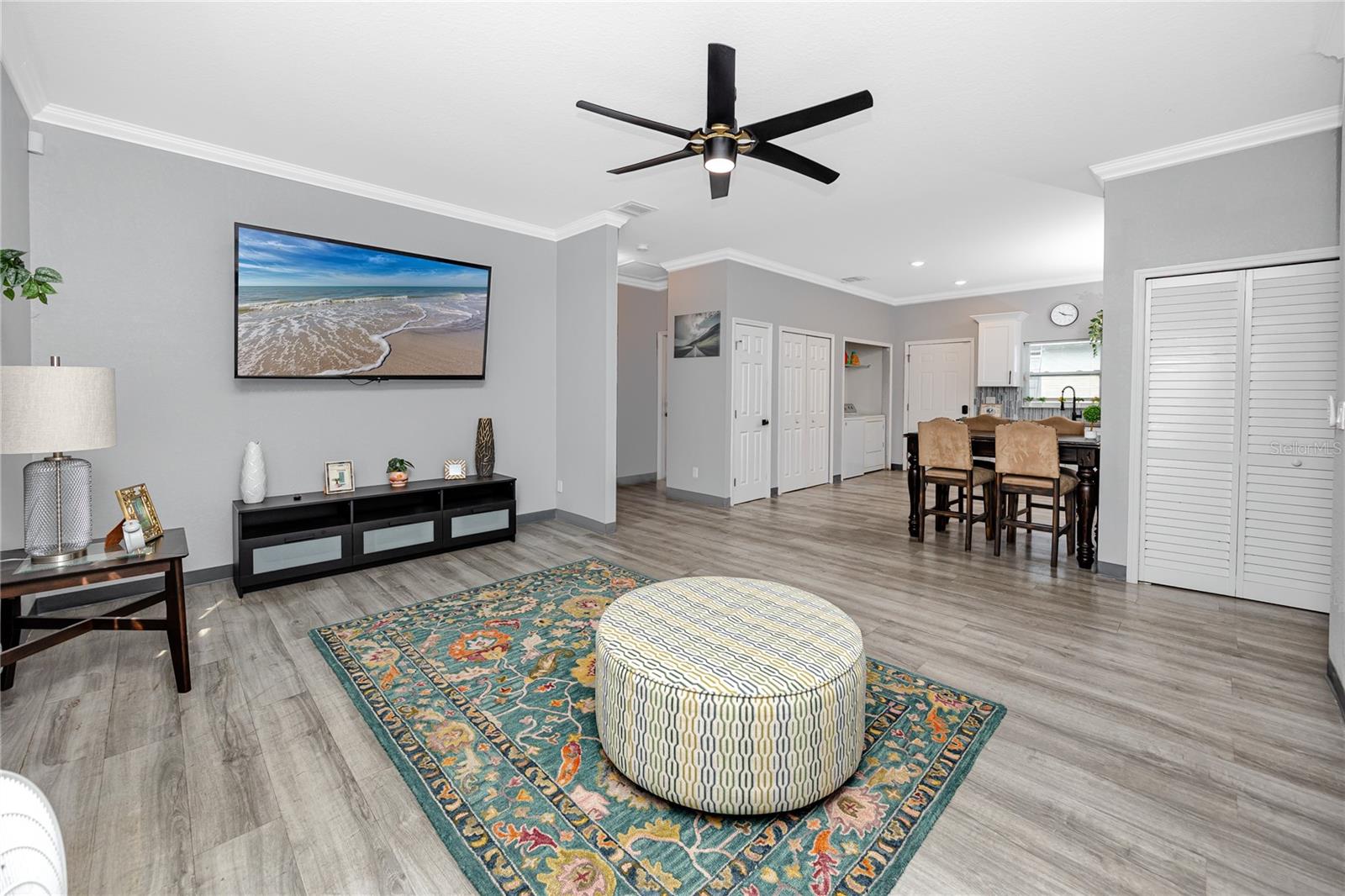 Image 2 of 52 For 1835 16th Street S