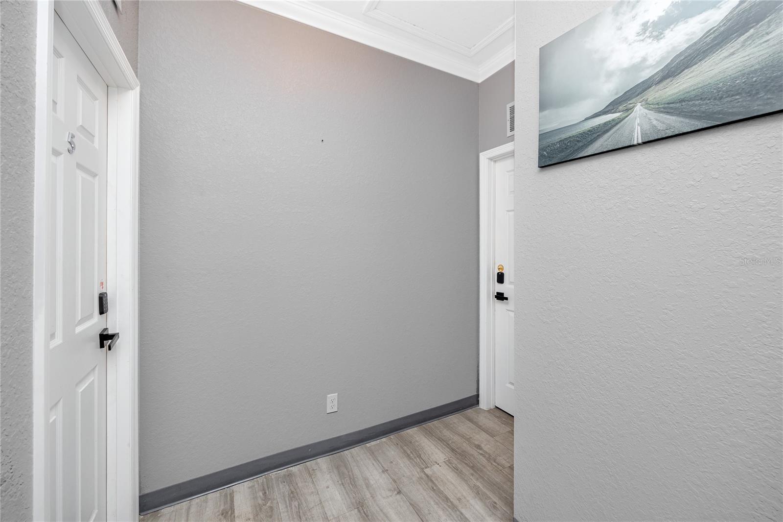 Image 22 of 52 For 1835 16th Street S