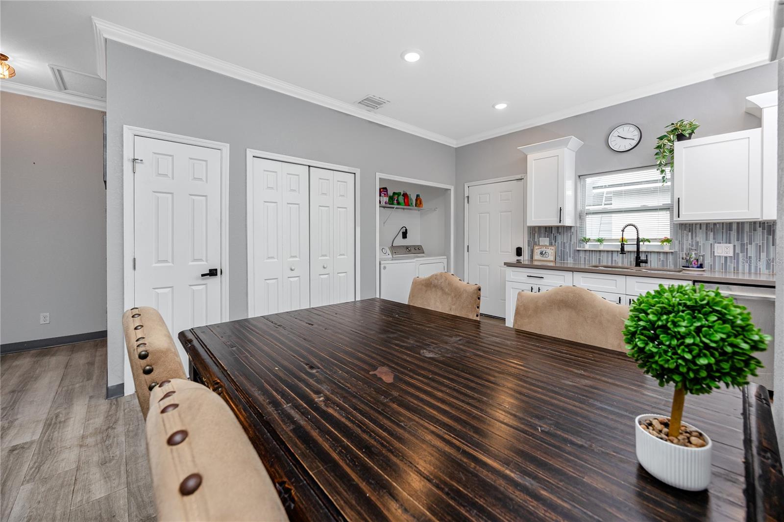 Image 25 of 52 For 1835 16th Street S