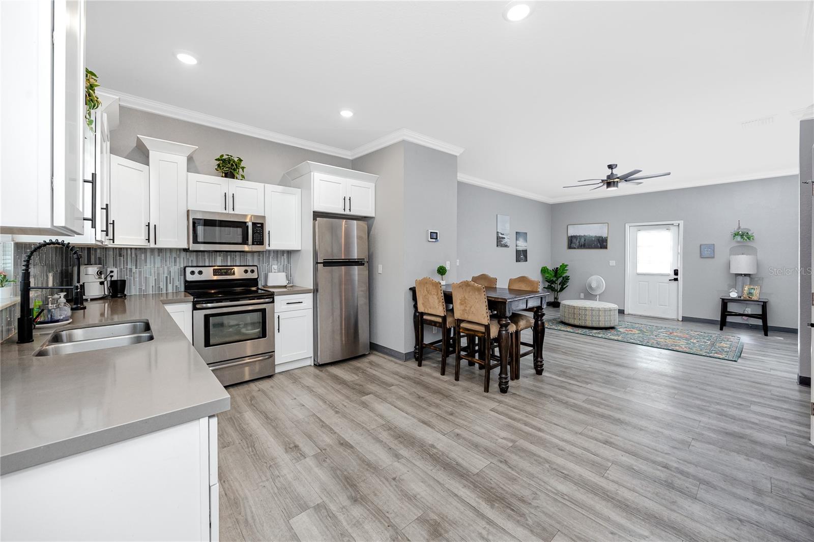 Image 33 of 52 For 1835 16th Street S