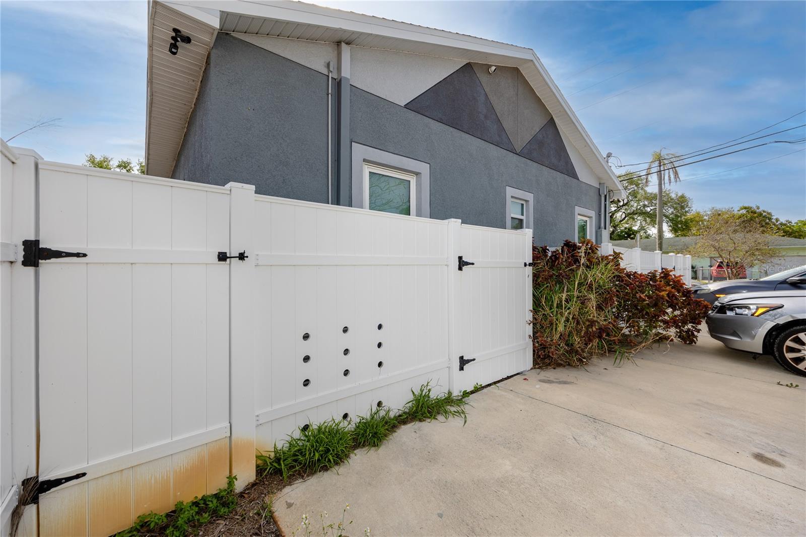 Image 41 of 52 For 1835 16th Street S