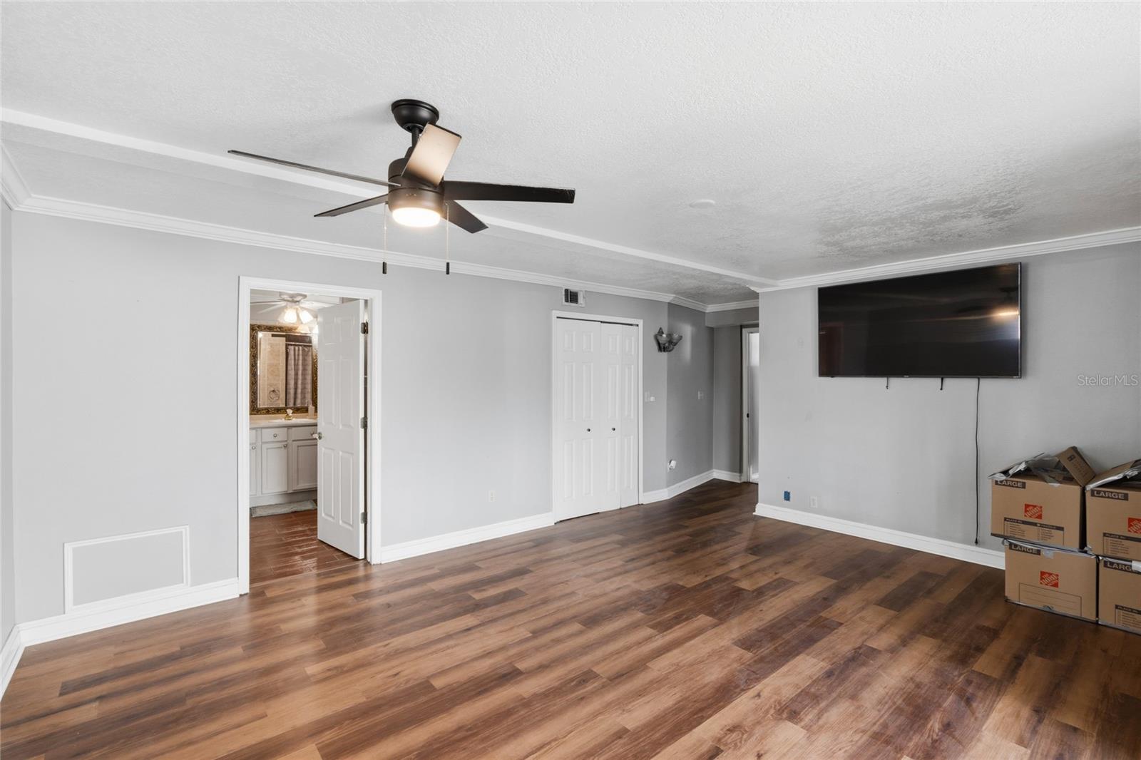 Image 5 of 42 For 1307 Baltimore Drive