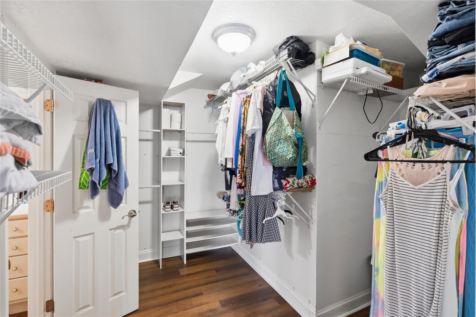 Image 9 of 42 For 1307 Baltimore Drive