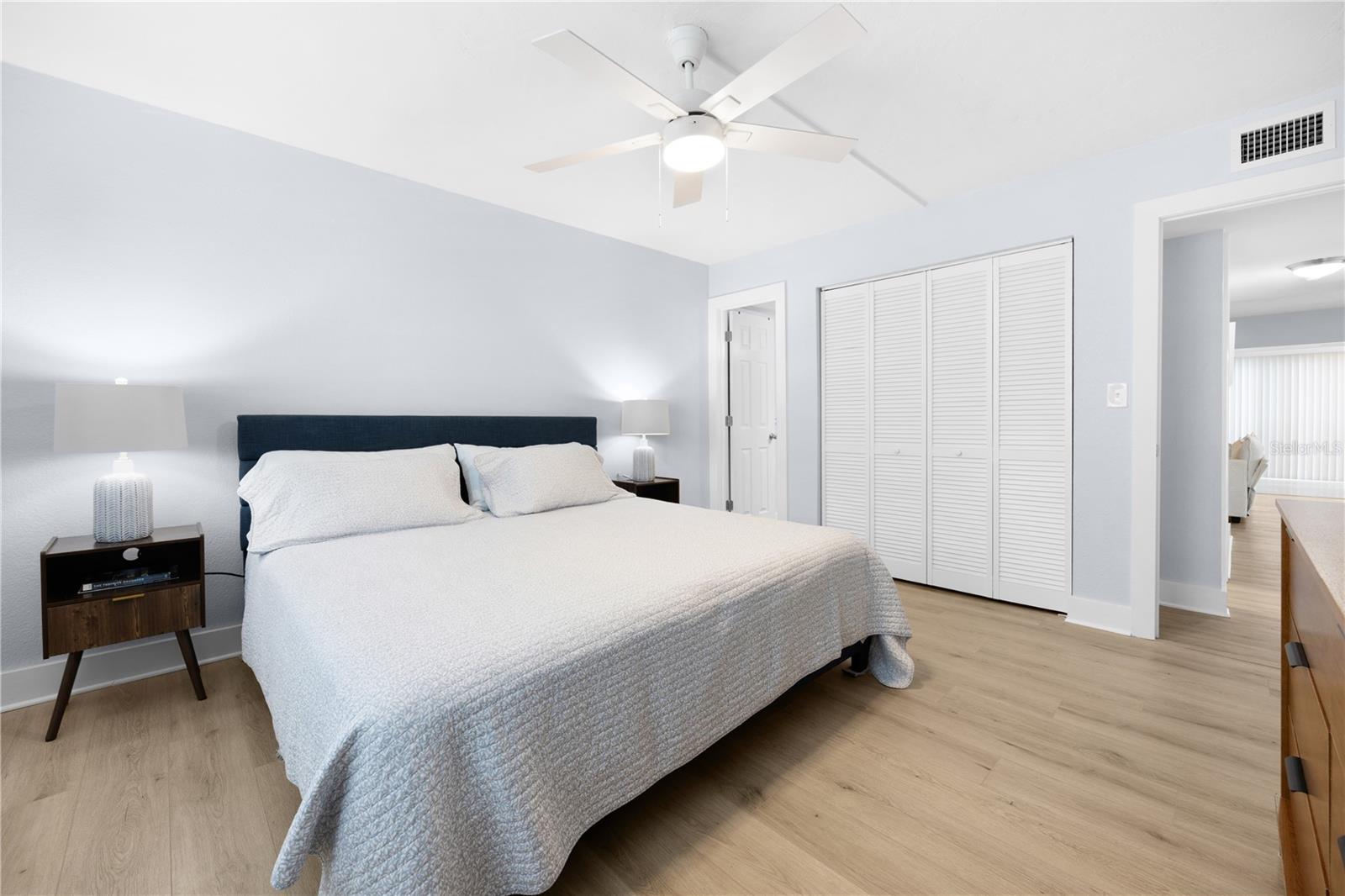 Image 15 of 34 For 6500 Estero Boulevard F118