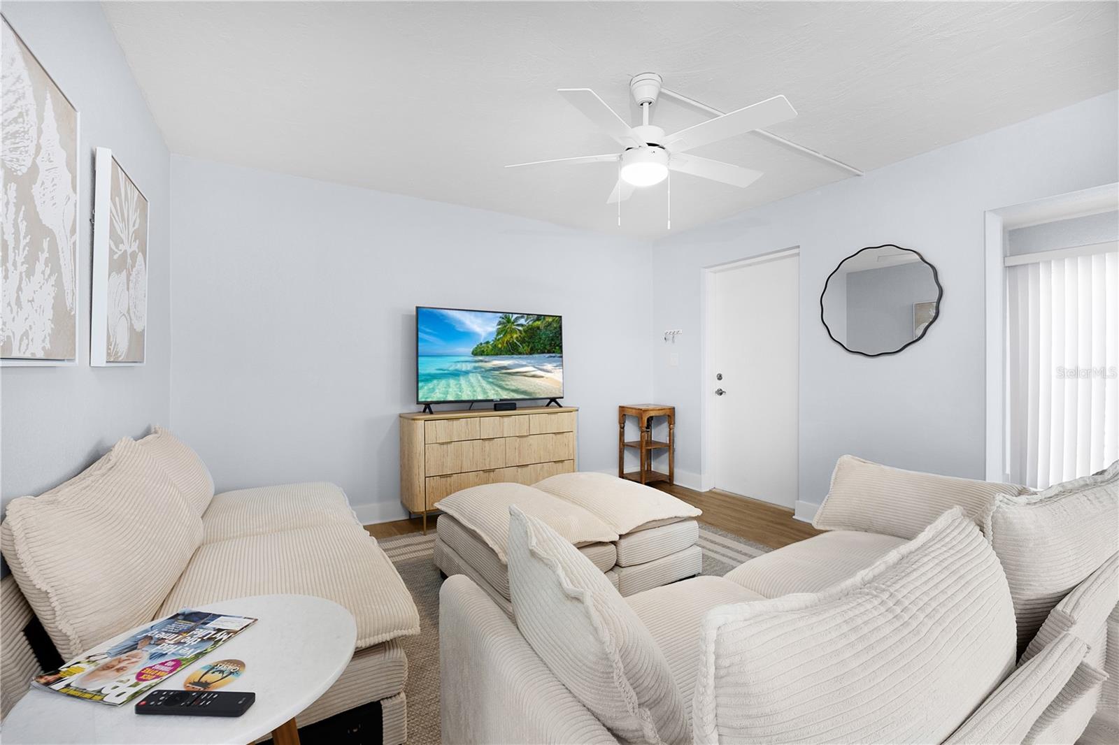 Image 4 of 34 For 6500 Estero Boulevard F118