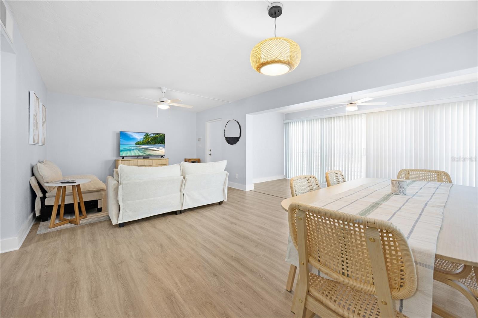 Image 6 of 34 For 6500 Estero Boulevard F118