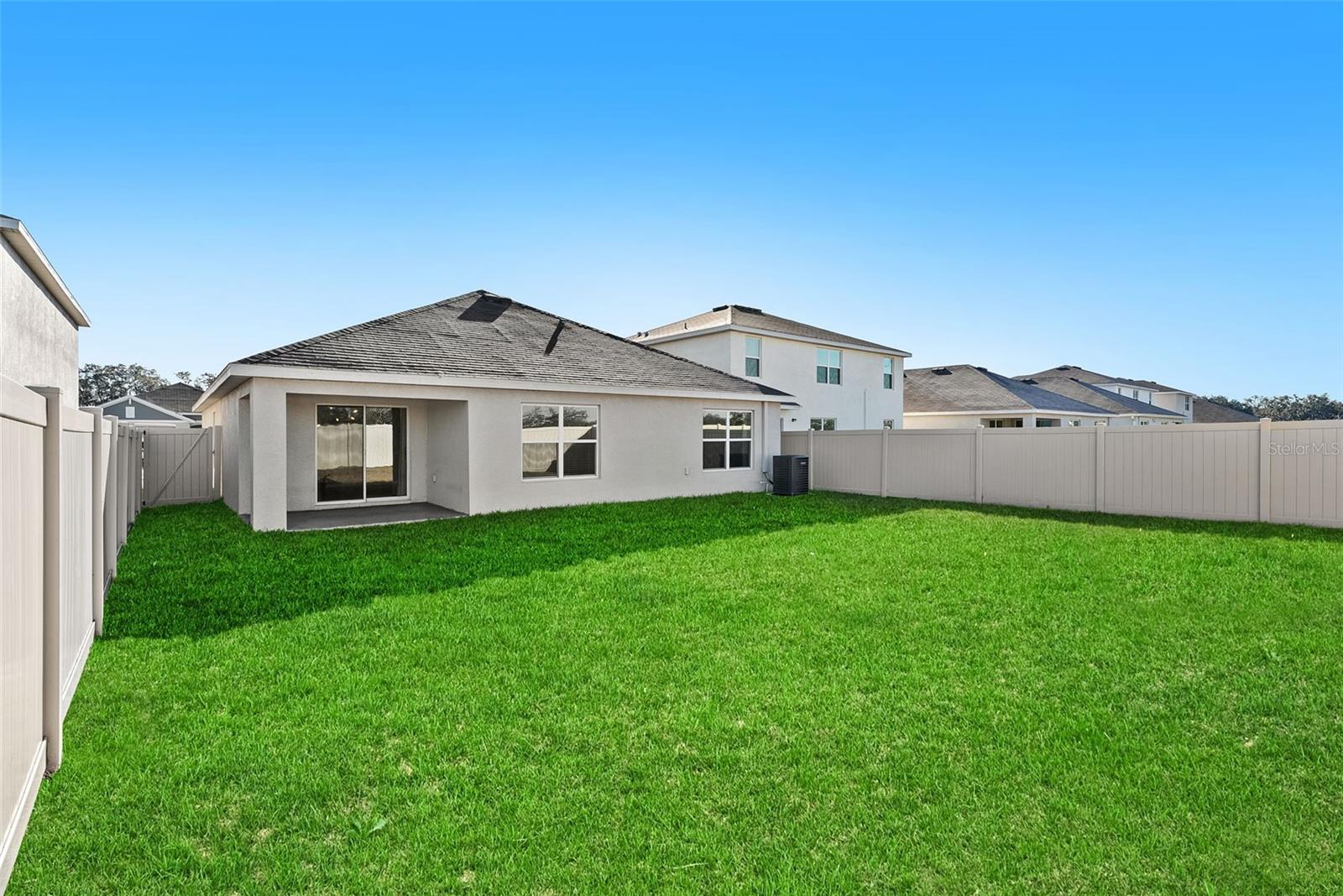 Image 32 of 39 For 13377 Mylion Way