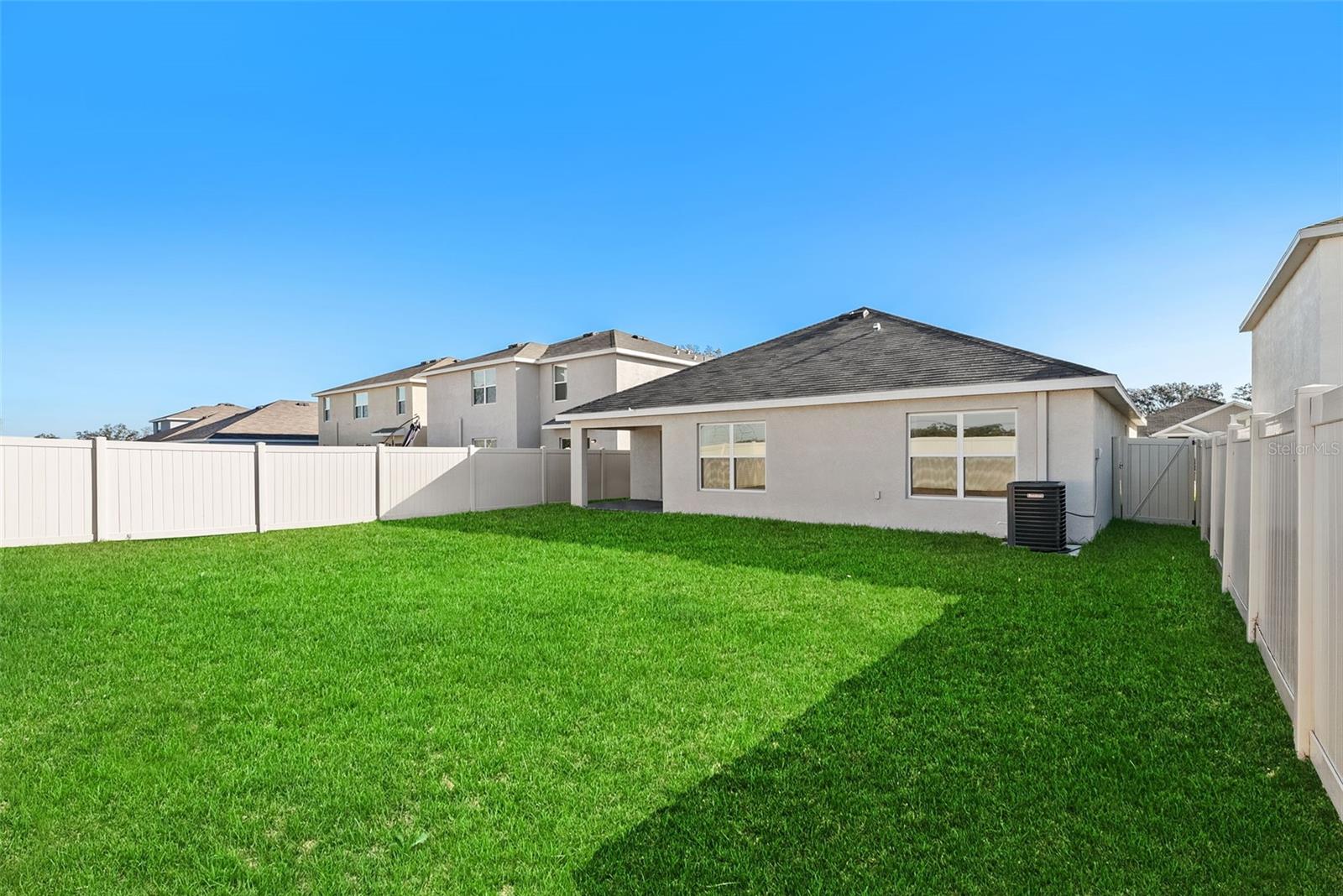 Image 33 of 39 For 13377 Mylion Way