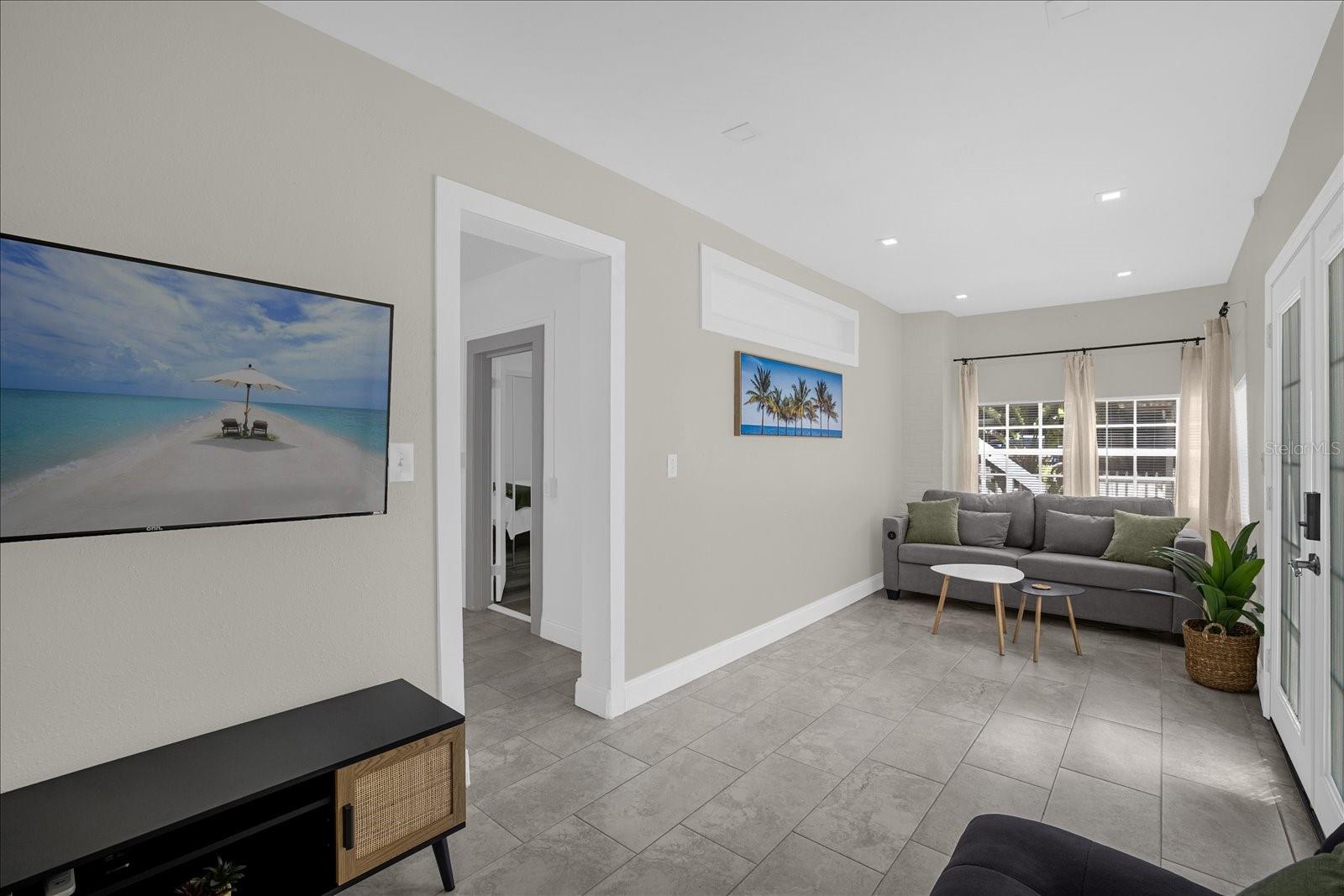 Image 37 of 82 For 306 Marshall Street