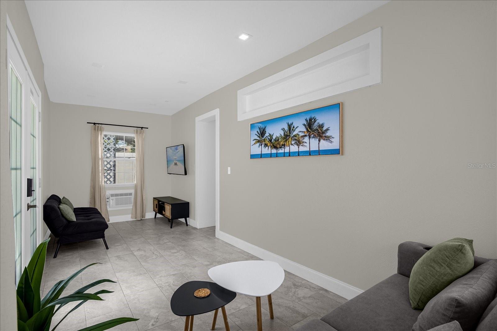 Image 39 of 82 For 306 Marshall Street