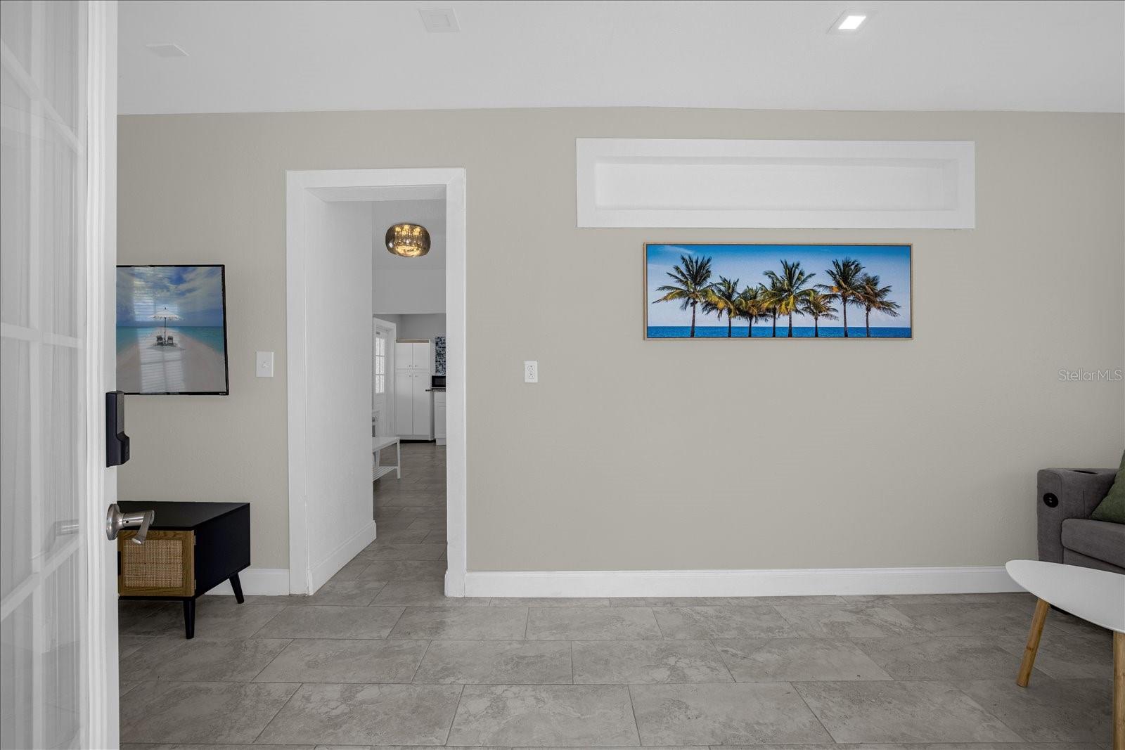 Image 40 of 82 For 306 Marshall Street