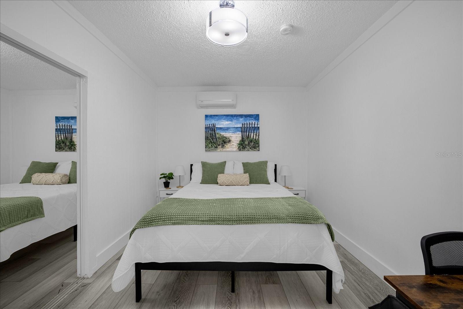 Image 41 of 82 For 306 Marshall Street