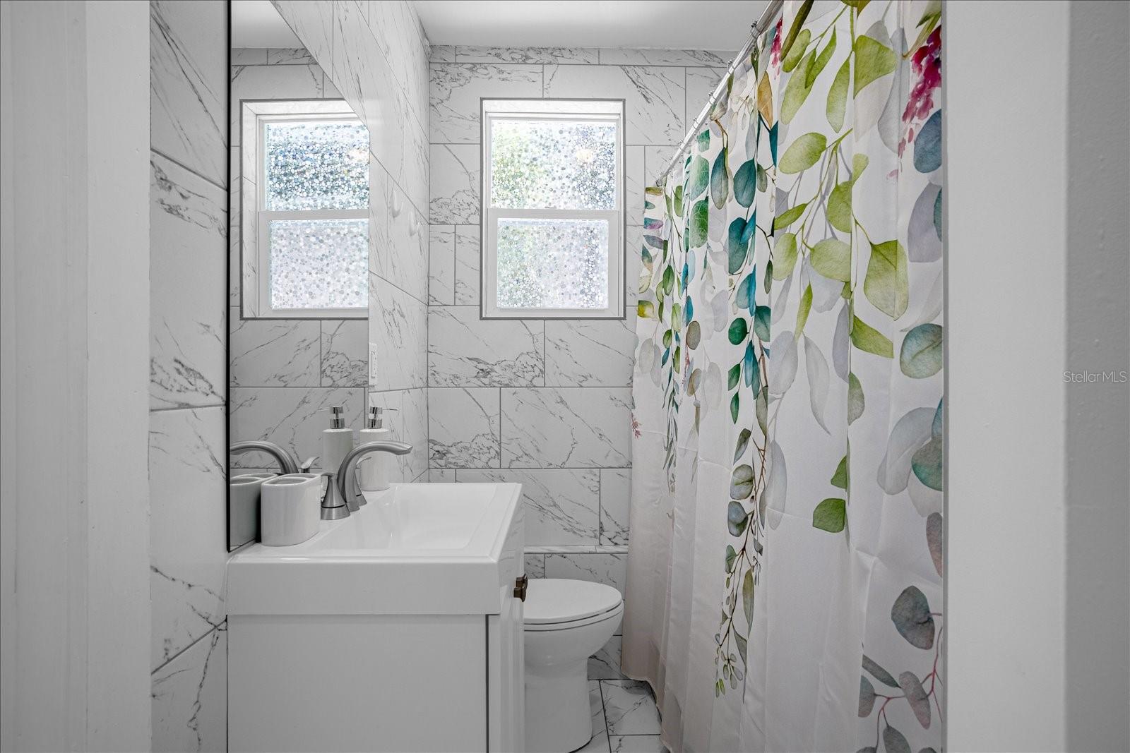 Image 44 of 82 For 306 Marshall Street