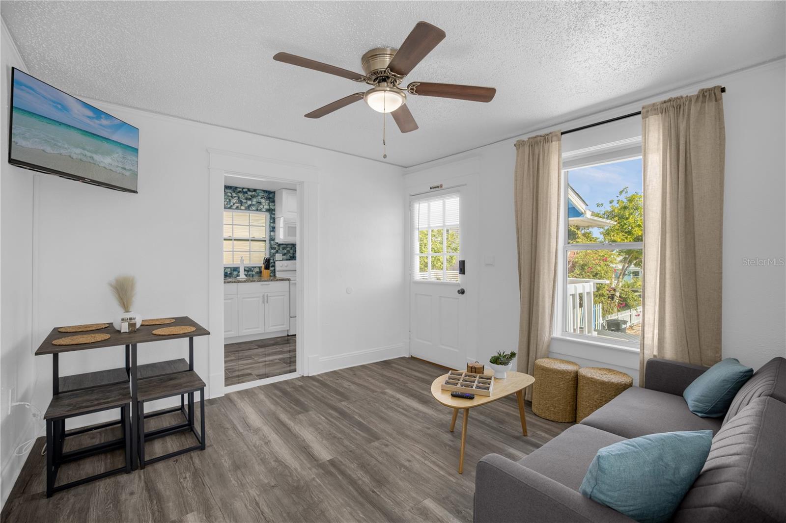 Image 49 of 82 For 306 Marshall Street