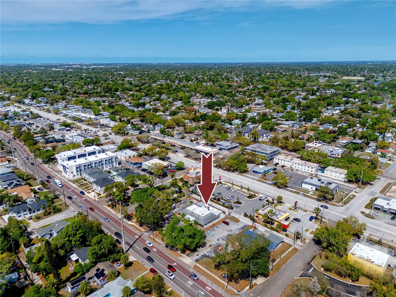 Listing photo id 79 for 3527 1st Avenue S