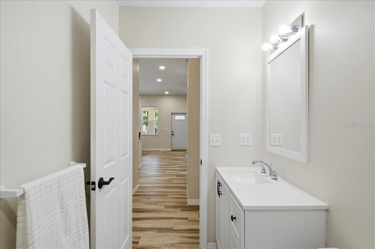 Image 13 of 44 For 3706 13th Street N