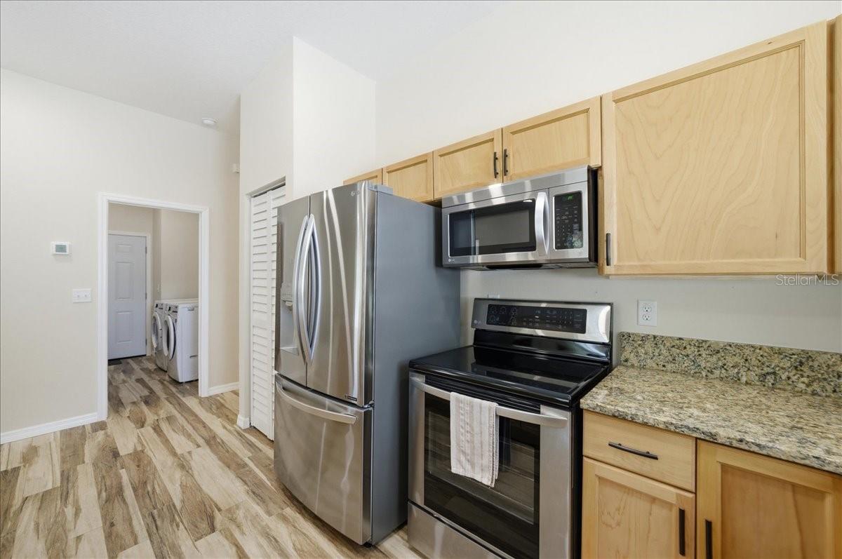 Image 18 of 44 For 3706 13th Street N