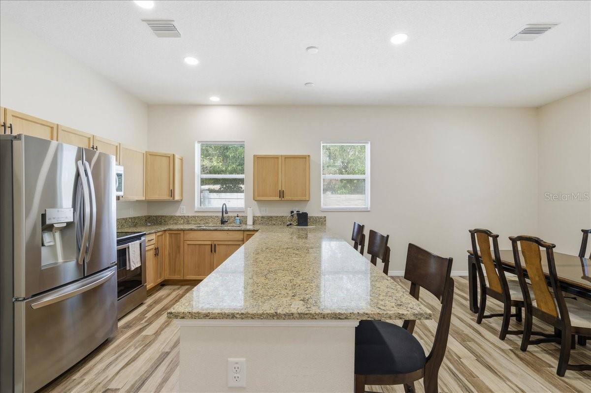 Image 21 of 44 For 3706 13th Street N