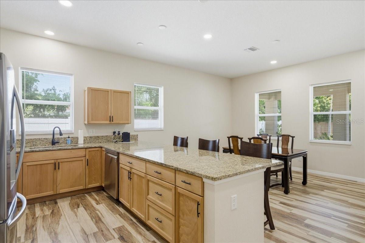 Image 22 of 44 For 3706 13th Street N