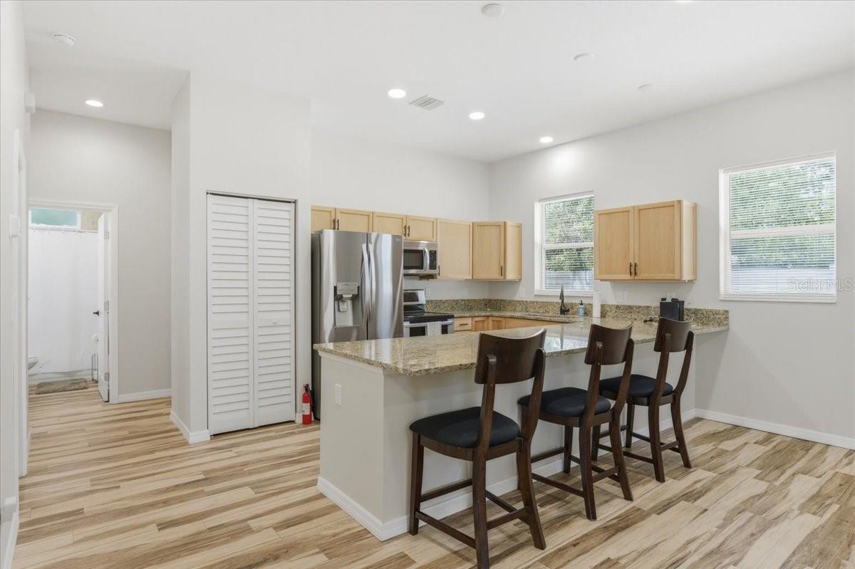 Image 24 of 44 For 3706 13th Street N