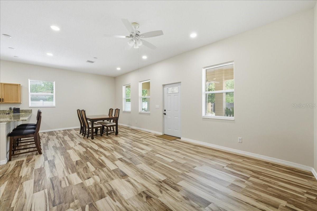 Image 30 of 44 For 3706 13th Street N