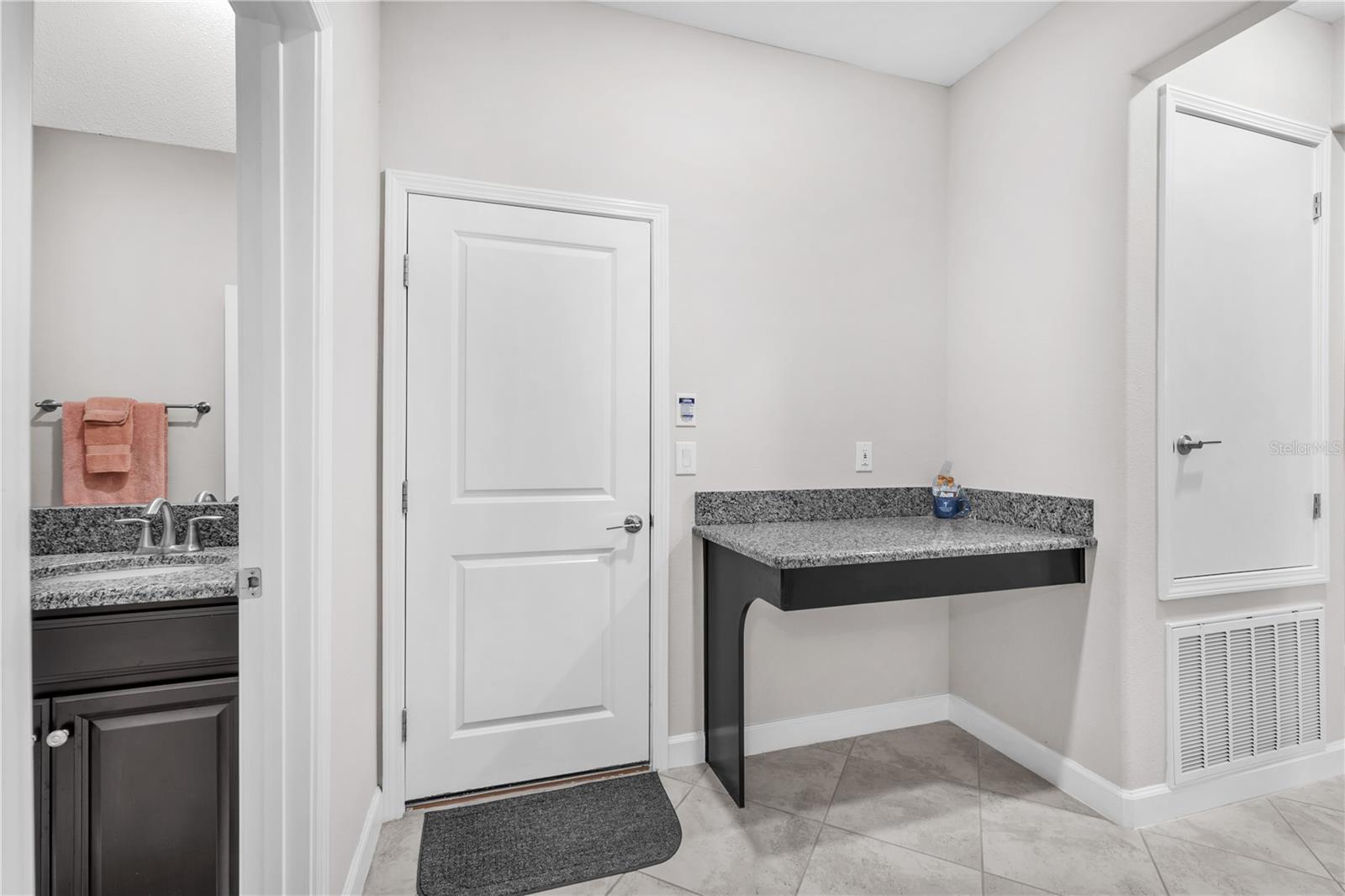 Image 25 of 33 For 13932 Painted Bunting Ln