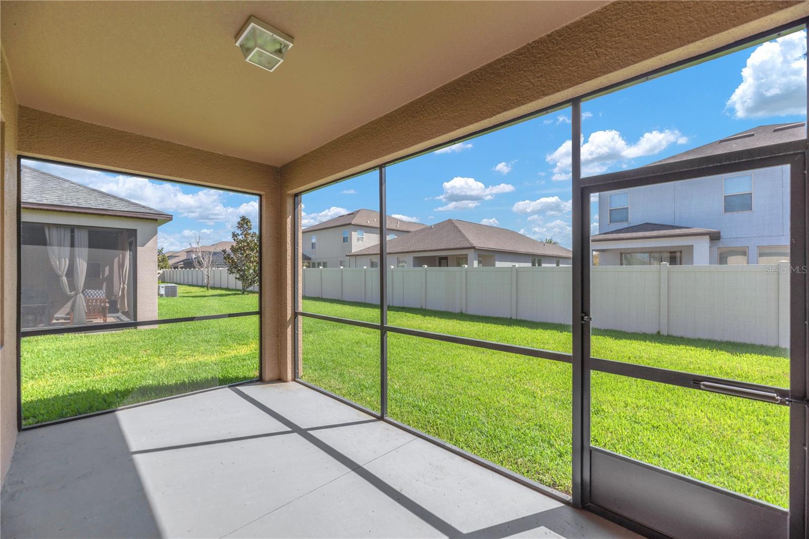 Image 6 of 33 For 13932 Painted Bunting Ln